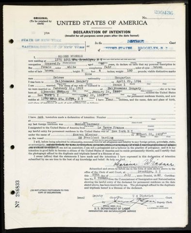 Szerén Wiesner’s declaration of intention, EDNY no. 299436, 29 July 1940 (children’s details covered).