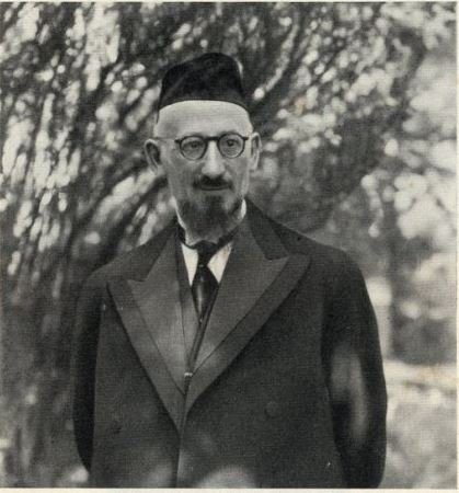 Rav (Yerachmiel) Eliyahu Botschko (1888–1956), head of the Montreux yeshiva, c.1930.